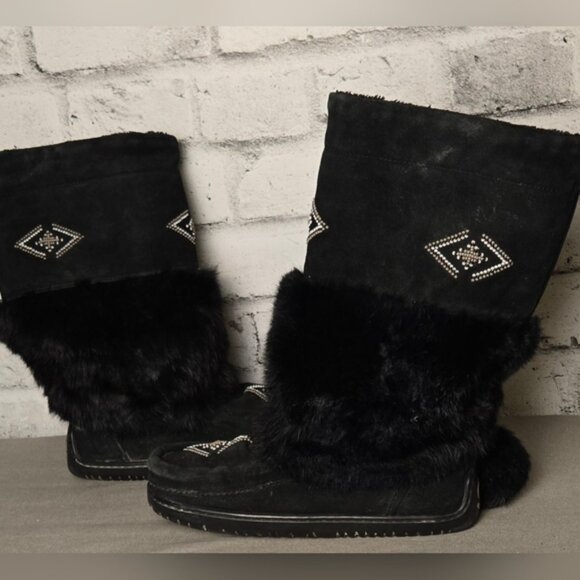 Manitobah Mukluks Black Suede Fur Beaded Tall Boots Women’s 8 Vibram Sole Canada - Picture 6 of 11